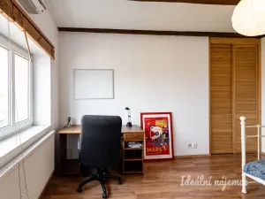 Pronájem bytu 2+kk, Praha - Nusle, Vyšší, 46 m2
