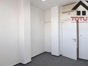Pronájem kanceláře, Chrudim, Palackého třída, 11 m2