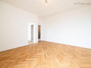 Prodej bytu 1+1, Praha - Vinohrady, Hollarovo náměstí, 41 m2
