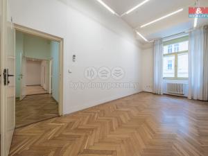 Pronájem kanceláře, Praha - Vinohrady, náměstí Míru, 108 m2
