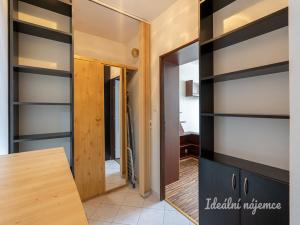 Pronájem bytu 4+kk, Praha - Stodůlky, Lýskova, 92 m2