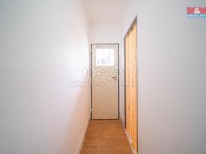 Prodej bytu 3+1, Prachovice, Školní, 49 m2