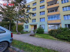 Prodej bytu 2+1, Postoloprty, Jiráskovo náměstí, 60 m2