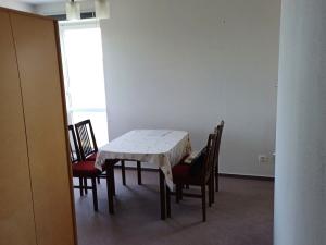 Pronájem bytu 1+kk, Praha - Horní Měcholupy, 38 m2