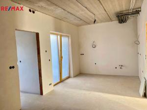 Prodej bytu 3+kk, Mukařov, 78 m2