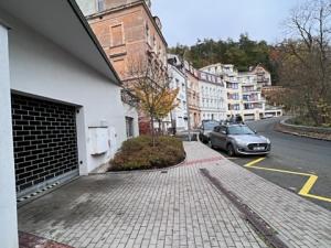 Prodej bytu 3+1, Karlovy Vary, Pražská silnice, 96 m2