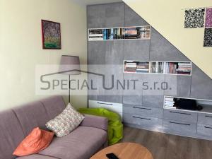 Prodej bytu 3+1, Kladno - Kročehlavy, náměstí Sítná, 78 m2