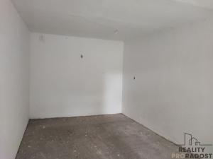 Prodej garáže, Třinec - Dolní Líštná, 29 m2