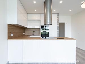 Pronájem bytu 3+kk, Praha - Modřany, Zlochova, 77 m2