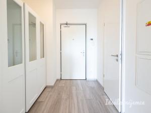 Pronájem bytu 3+kk, Praha - Modřany, Zlochova, 77 m2