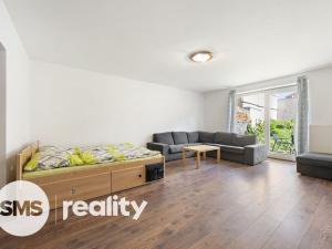 Prodej rodinného domu, Dolní Kounice, Hlavní, 450 m2