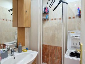 Pronájem bytu 2+kk, Praha - Háje, Ocelíkova, 44 m2