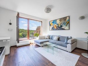 Prodej bytu 2+kk, Praha - Hloubětín, Nademlejnská, 62 m2