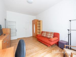 Pronájem bytu 1+1, Praha - Vršovice, Jakutská, 35 m2