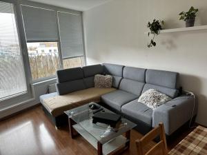 Pronájem bytu 2+kk, Praha - Zličín, Tulešická, 57 m2