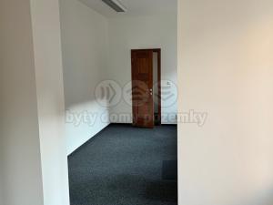 Pronájem kanceláře, Louny, Mírové náměstí, 40 m2