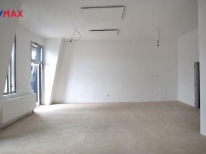 Pronájem obchodního prostoru, Kopřivnice, Záhumenní, 47 m2