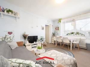 Prodej bytu 2+kk, Brno, Hostislavova, 43 m2