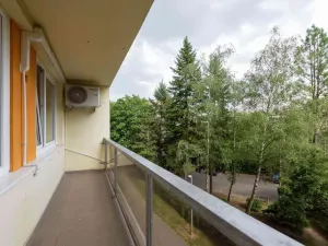 Pronájem bytu 2+kk, Praha - Kobylisy, Mirovická, 39 m2