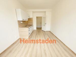 Pronájem bytu 1+kk, Havířov - Město, Hlavní třída, 21 m2