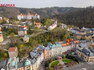 Pronájem komerční nemovitosti, Karlovy Vary, Divadelní náměstí, 100 m2