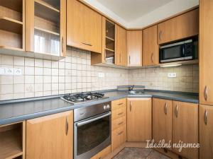 Pronájem bytu 2+1, Praha - Strašnice, Hostýnská, 55 m2