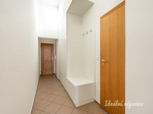 Pronájem bytu 3+kk, Praha - Smíchov, Tomkova, 89 m2