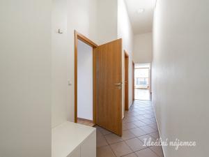 Pronájem bytu 3+kk, Praha - Smíchov, Tomkova, 89 m2