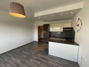Pronájem bytu 2+kk, Ústí nad Labem - Bukov, Na Kohoutě, 42 m2