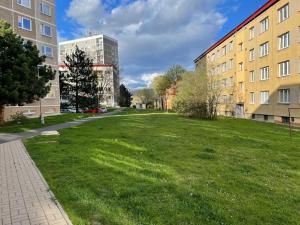 Pronájem bytu 2+kk, Ústí nad Labem - Bukov, Na Kohoutě, 42 m2