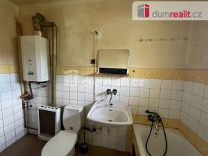 Prodej bytu 2+1, Chvaletice, Smetanova, 48 m2