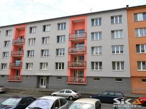 Prodej bytu 2+kk, Louny, Kpt. Nálepky, 35 m2