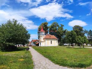 Prodej pozemku pro bydlení, Lužnice, 2147 m2