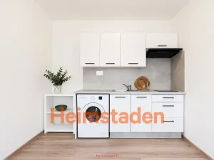 Pronájem bytu 1+kk, Havířov - Město, Hlavní třída, 25 m2