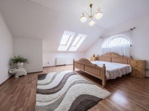 Prodej rodinného domu, Praha - Dolní Měcholupy, Za kovárnou, 308 m2