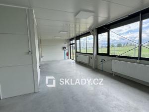 Pronájem skladu, Cvrčovice, 750 m2