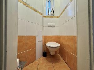Pronájem bytu 3+1, Praha - Bubeneč, Kyjevská, 110 m2