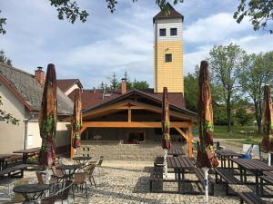 Pronájem restaurace, Šimonovice, Na Rašovce, 420 m2