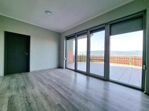 Prodej rodinného domu, Modlany, 320 m2