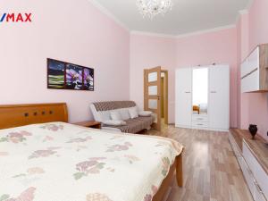 Prodej bytu 2+kk, Karlovy Vary, T. G. Masaryka, 49 m2