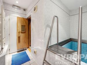 Prodej ubytování, Karlovy Vary, Balbínova, 650 m2