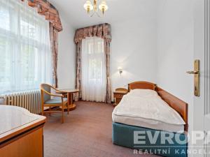 Prodej ubytování, Karlovy Vary, Balbínova, 650 m2