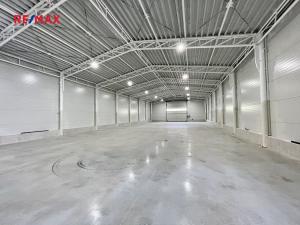 Pronájem výrobních prostor, Husinec, 1400 m2