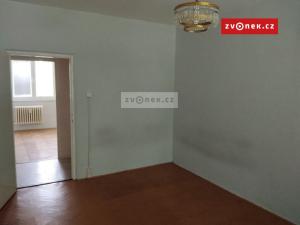 Pronájem bytu 2+1, Zlín - Malenovice, Husova, 50 m2
