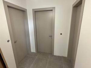 Prodej bytu 1+kk, Praha, Kuťatská, 47 m2