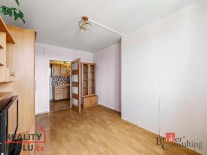 Prodej bytu 2+kk, Praha - Komořany, U vlečky, 38 m2