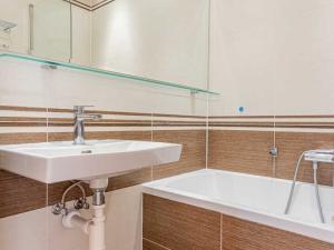Pronájem bytu 2+1, Praha - Strašnice, Kounická, 50 m2
