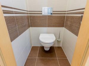 Pronájem bytu 2+1, Praha - Strašnice, Kounická, 50 m2