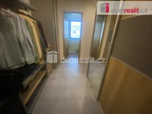 Pronájem bytu 1+kk, Praha - Dolní Chabry, K Beranovu, 43 m2