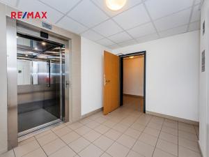 Prodej bytu 1+kk, Hostivice, Ječná, 34 m2